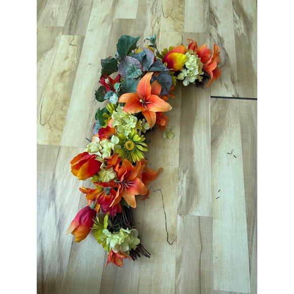 Artificial Door/Wall Floral Arrangement - Picture 1 of 7